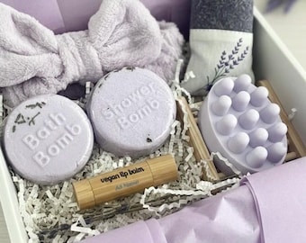 Lavender Bath Gift Set: Bath Bomb, Shower Steamer, Massage Soap, Lip Balm, Sachet