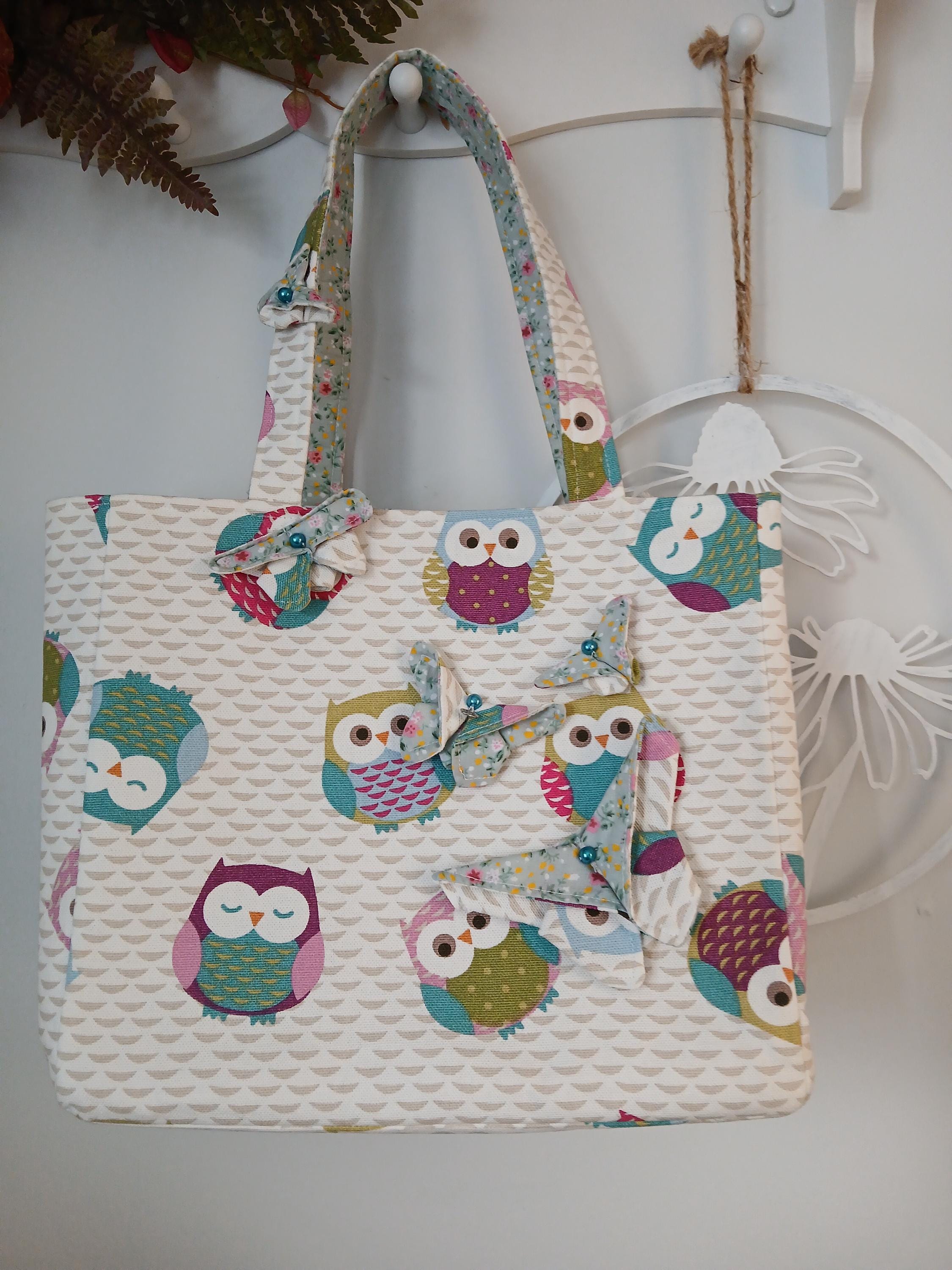 Owls Tote - Flat-bottomed Handy Little Tote