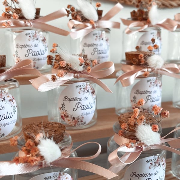 Pots containing personalized wedding baptism sweets birthday baby shower dried flowers guest gifts gender requests announcements