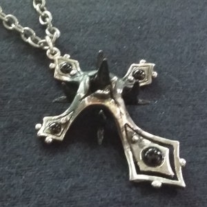 Beautiful Alchemy Gothic 2006 Sacred Heart Talisman