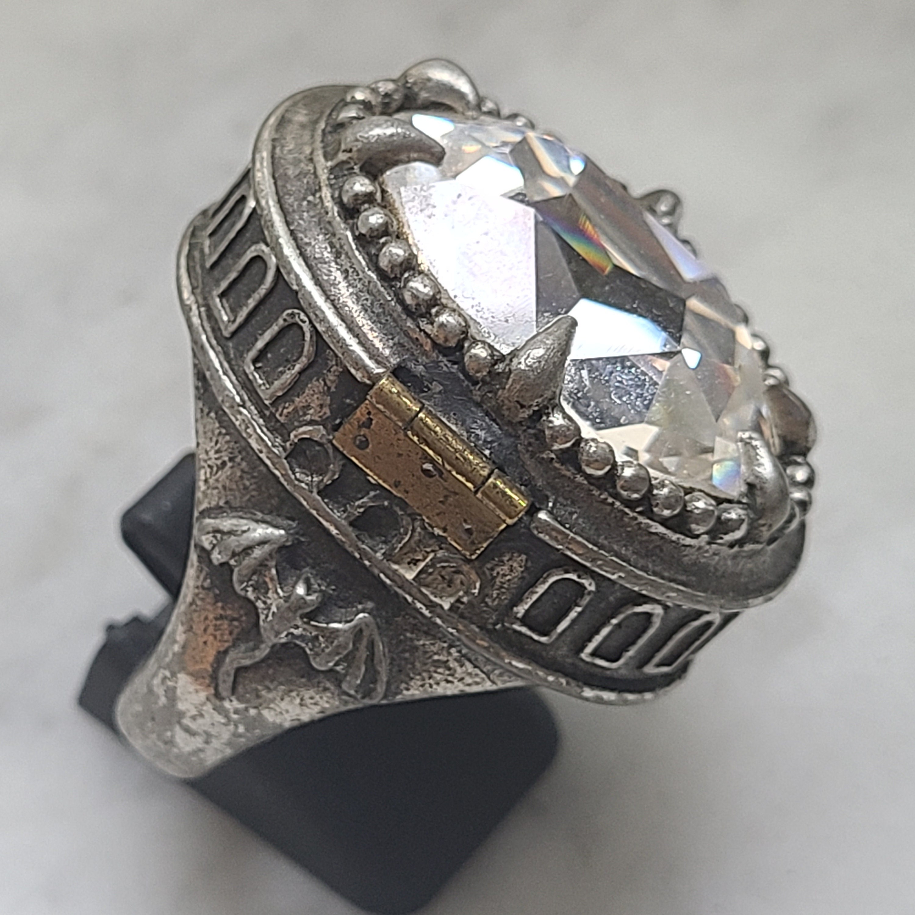 VINTAGE RARE FIND ! Authentic Alchemy Gothic R96 Hemlock Ring