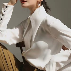 Classic Women Button Classy White Shirt| Vintage Button Split Temperament Blouse Style Lapel Long Sleeve Loose Fit Shirt