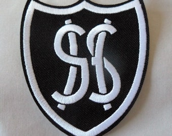 Grange Hill ' The early years ' school uniform iron on badge / patch. Fancy dress.