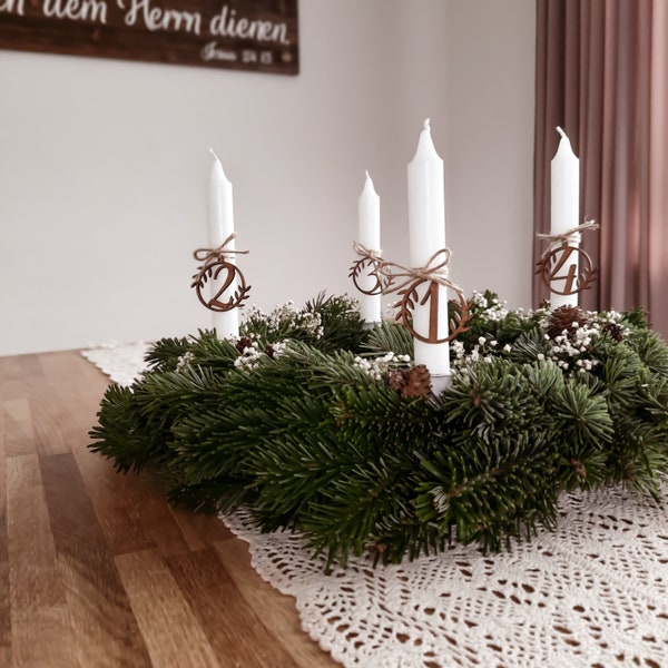 Adventskranz Zahlen / Holzanhänger 4er Set / Weihnachtsdeko / Holz