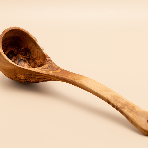 Cucharón grande de madera de olivo, madera hecha a mano, cucharas de madera, cucharón de salsa, cucharón vintage, cucharón de sopa, cucharón de salsa, cuchara para servir, cocina, cucharón antiguo