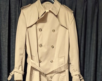 Vintage Designer Yves Saint Laurent Trenchcoat