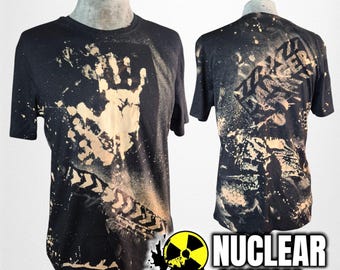 Wasteland Stained T-Shirt – Handprinted Post-Apo LARP & Cosplay Shirt with Bleach FX and Tire Marks