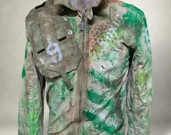 Toxic Scavenger Jacket – Post-Apocalyptic Combat Jacket with Shoulder Armor (Size M)