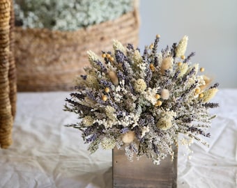 Dried Lavender Arrangement, Rustic Home Decor in Wooden Box