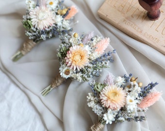 Boutonnière bohème fleurs fraises l Boutonnière fleurs pêchers l Boutonnière fleurs séchées