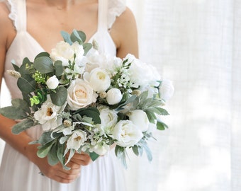 White Sage Silk Flowers Bouquet l White & Eucalyptus Wedding Bouquet l Bridal Bouquet