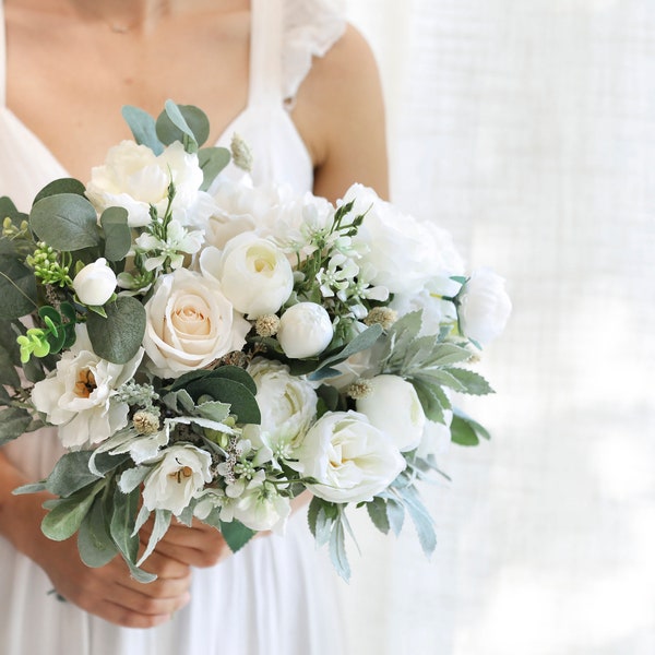 Bouquet de fleurs en soie sauge blanche l Bouquet de mariée blanc et eucalyptus l Bouquet de mariée