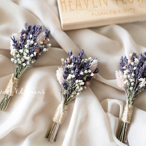 Lavender Boutonniere l Babies Breath Boutonniere l Groom & Groomsmen Boutonniere