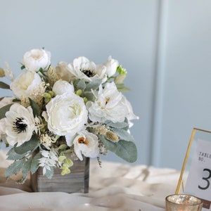 Anemone Silk Flowers Centerpiece l Wedding Centerpiece l Table Centerpiece l Home Decor l Gift For Her zdjęcie 5