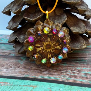 Pendentif pomme de pin Knobcone, bijoux de festival