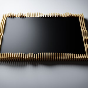 Parametric wavy pattern frame