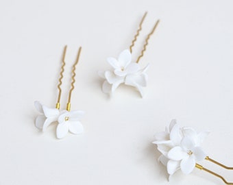 White Porcelain Floral Hairpins for Bridal, Bridal Party Jewellery, Up do Hair Accessories, Bridesmaid White Flower Pins, Wedding Headpiece