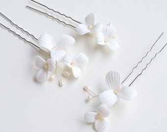 Blossom Flower Porcelain Hairpins Set of 3, Floral Bridal Hair Accessories, Pearl Wedding Hair Pins, White Flower Hair Slides