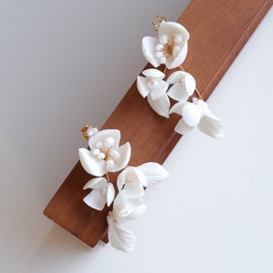 White Clay Flower Wedding Earrings Floral Statement Earrings, Bridal Statement Earrings Wedding Flower Stud Earrings Garden Party Earrings