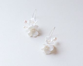 Porcelain White Flower Bridal Earrings with Freshwater Pearls, Wedding Earrings for Brides, Boho Floral Earrings, Bridal Party Accessories