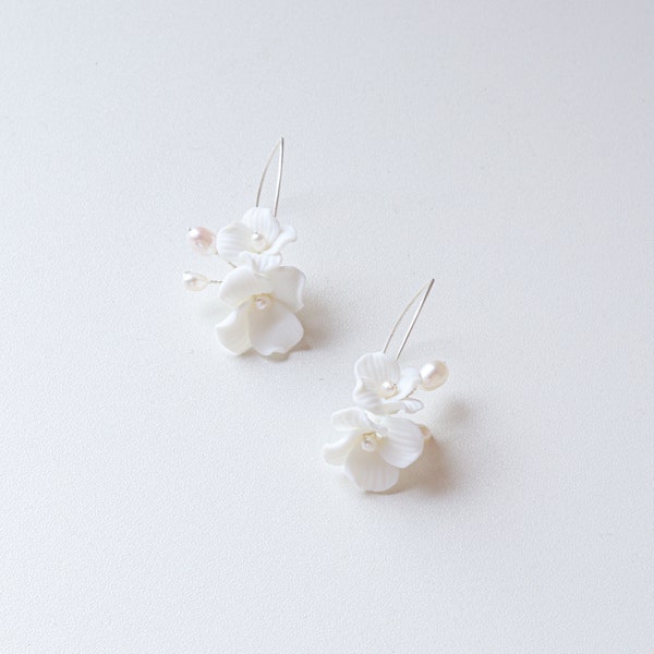 Porcelain White Flower Bridal Earrings with Freshwater Pearls, Wedding Earrings for Brides, Boho Floral Earrings, Bridal Party Accessories