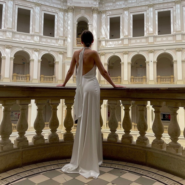 Simple halter wedding ivory dress. Open back satin slip dress for reception. Summer wedding dress with a halter neck.