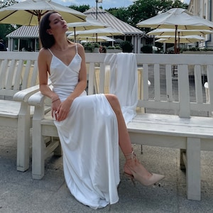 Simple wedding dress with Backless satin slip with V-neck dress for reception Bridesmaids dress Wedding guest dress Courthouse wedding dress