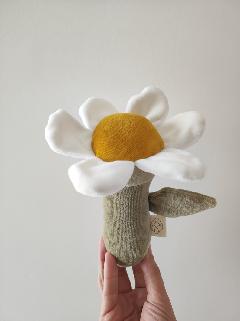 Daisy flower rattle toy organic cotton toy creative soft toy daisy flower rattle daisy toy for baby flower toy daisy flower toy toy image 1