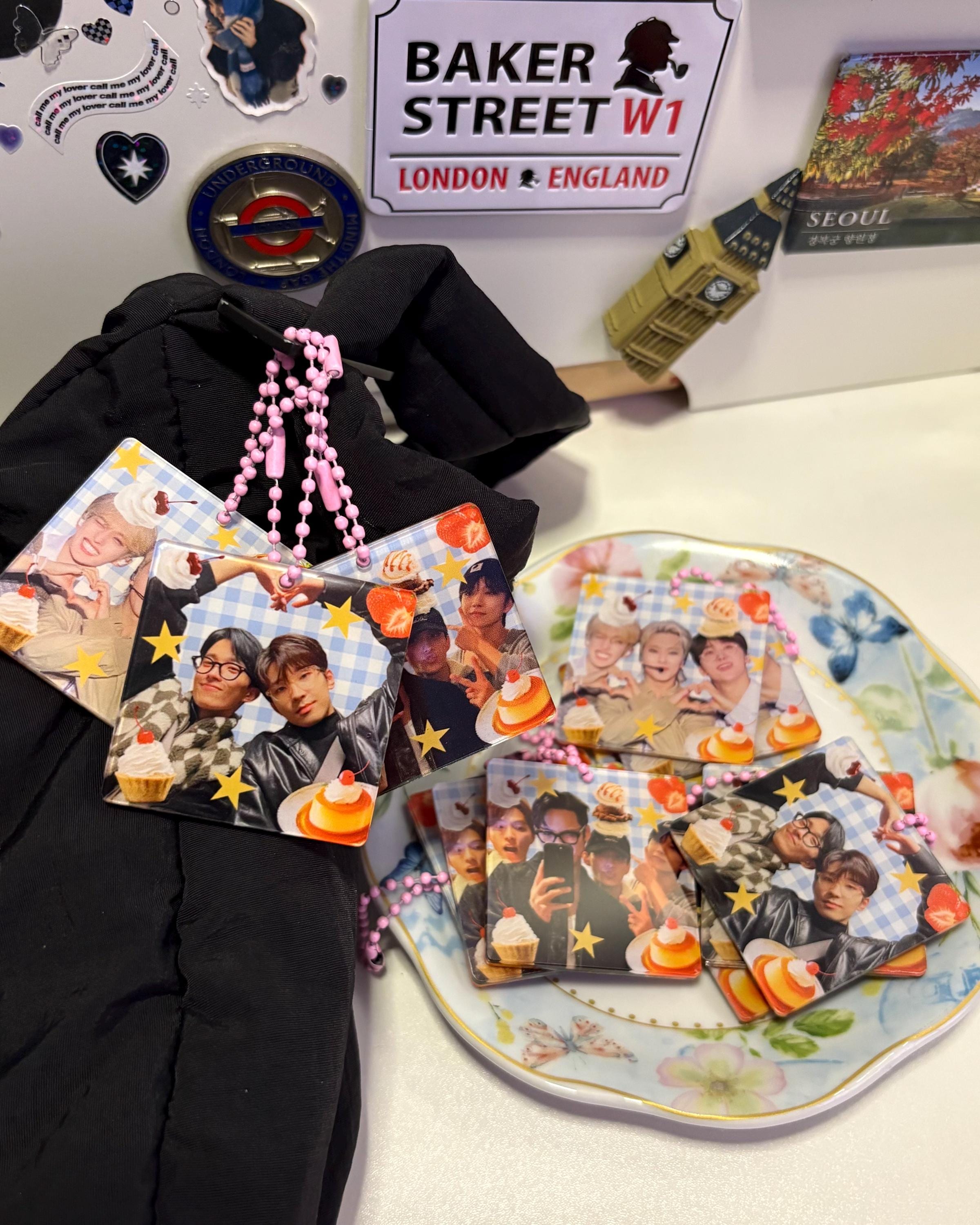 ジョンハン7連キーホルダー　4連キーホルダー　アルバムキーホルダー ジョンハンSEVENTEEN[RIGHT HERE]ミニコレクトブックキーリング - メルカリ