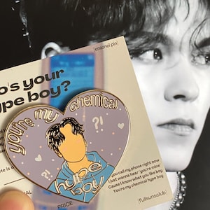 SEVENTEEN | vernon Enamel Pin | K-pop enamel pin | vernon enamel pin svt heart pins | kpop collectibles | korean pins | seventeen pins