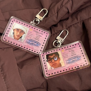 Seventeen Keychain - Etsy
