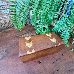 Antico / Fatto a mano / Legno intarsiato / Vintage / Scatola / Contenitori / Ufficio / Scrivania / Cassettiera