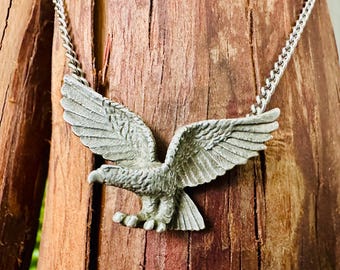 Vintage | Pewter | 1970&#39;s | 1980&#39;s | Metal | Eagle | Necklace | Pendant | Jewelry | Flying