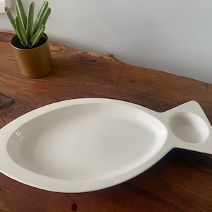 Vintage Hall Pottery Fish Dish | Mid Century Modern MCM Fish Tray | Built In Sauce Dish | USA Ceramic Serving Plate | Stylized Ocean Decor