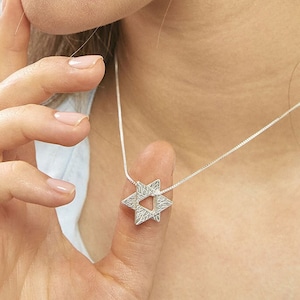 Silver Magen David Pendant Necklace, Star Of David Necklace, Jewish Jewelry, Protection Charm Necklace, Unique Style Star of David Pendant