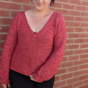 Jo-Jo-sweater met strik en V-hals - GEHAAKT pdf-PATROON