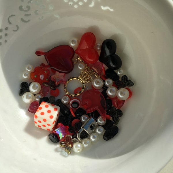 red and black bead soup, bead soup, trendy beads