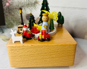 Custom wooden music box, Birthday gift, home decor,personalized gift, unique anniversary gift, special keepsake, gift for her