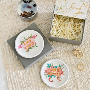 Personalized Ring Dish with Names and Date – Custom Floral Banner Jewelry Tray for Wedding, Anniversary, or Engagement Gift Idea