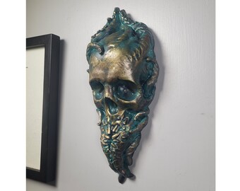 Cthulhu Skull wall plaque | Handmade in USA | Cosmic Horror Monster | Lovecraft Inspired Sculpture