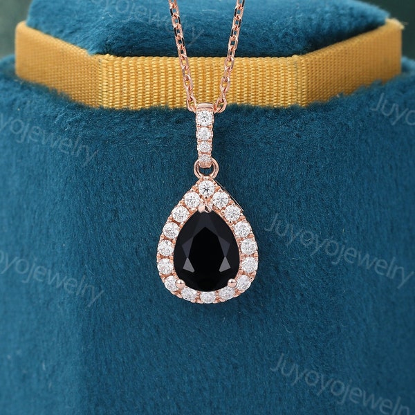 Vintage pear shaped black onyx necklace Solid Rose gold moissanite halo necklace Unique diamond necklace Simple pendant Delicate pendant