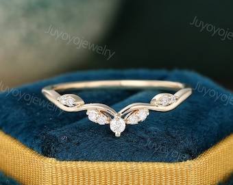 Curved Moissanite wedding band Vintage yellow gold wedding ring dainty diamond bridal ring matching wedding Stacking ring anniversary gift