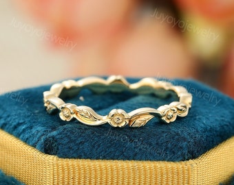 vintage Solid gold wedding band 14k yellow gold wedding band women Floral ring matching Stackable ring Simple ring Anniversary gift for her