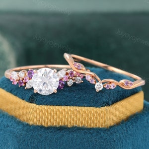 Conjunto único de anillo de compromiso Moissanite Conjunto de anillo de compromiso de oro rosa sólido Conjunto nupcial de amatista Anillo de matrimonio de zafiro rosa Anillo de aniversario