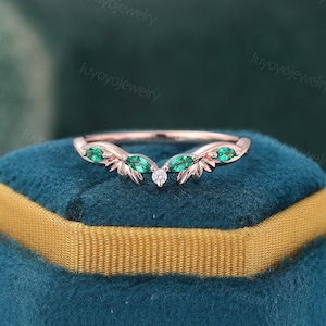 Marquise cut Emerald curved wedding band leaf rose gold wedding band diamond band promise ring Matching band Leaf ring anniversary gift
