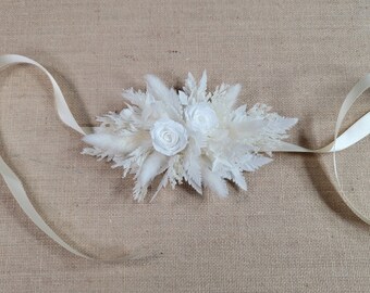 White Preserved Rose Corsage, Boho Dried Flower Corsage, White Cream Rose Wrist Corsage, Wedding Prom Wristlet