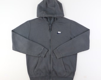 black nike zip up jacket