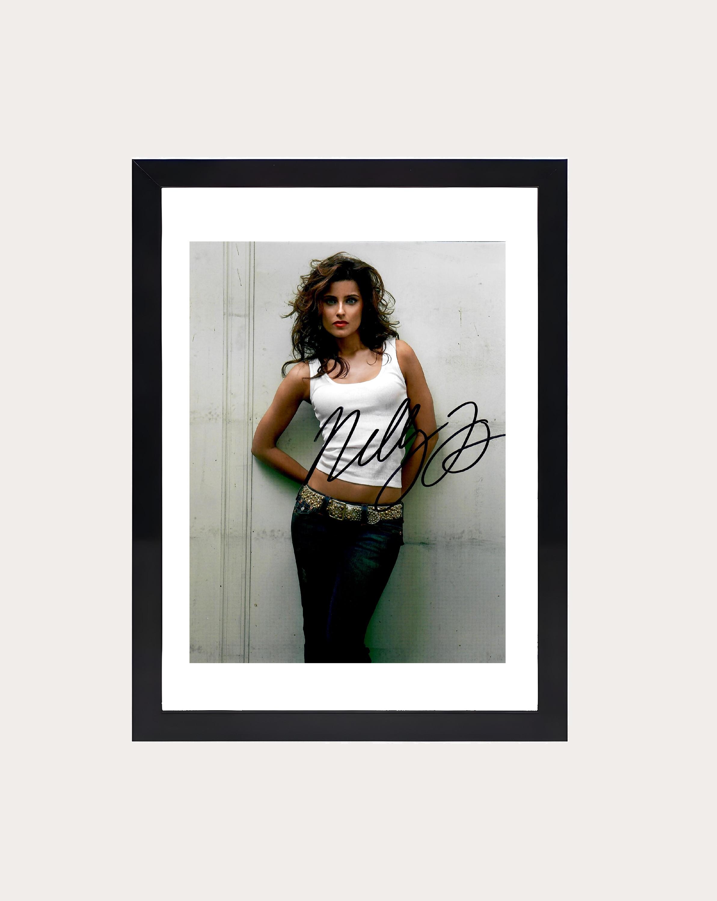 Shakira Autograph - Etsy