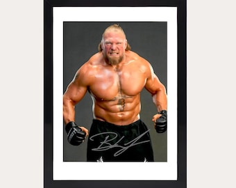 公式ブロック・レスナー「Here Comes the Pain」ミディアムシャツ WWE 