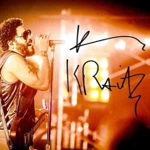 Lenny Kravitz Autograph + COA